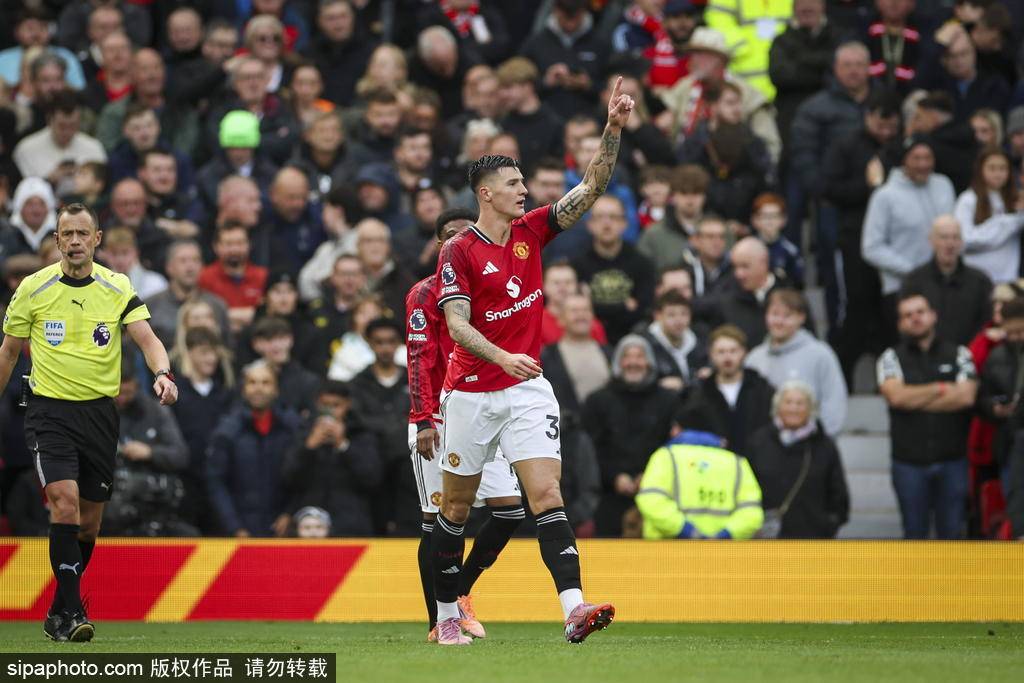 皇冠信用網怎么代理_观战台：利物浦大战曼联+拜仁火拼多特 阿森纳冲五连胜