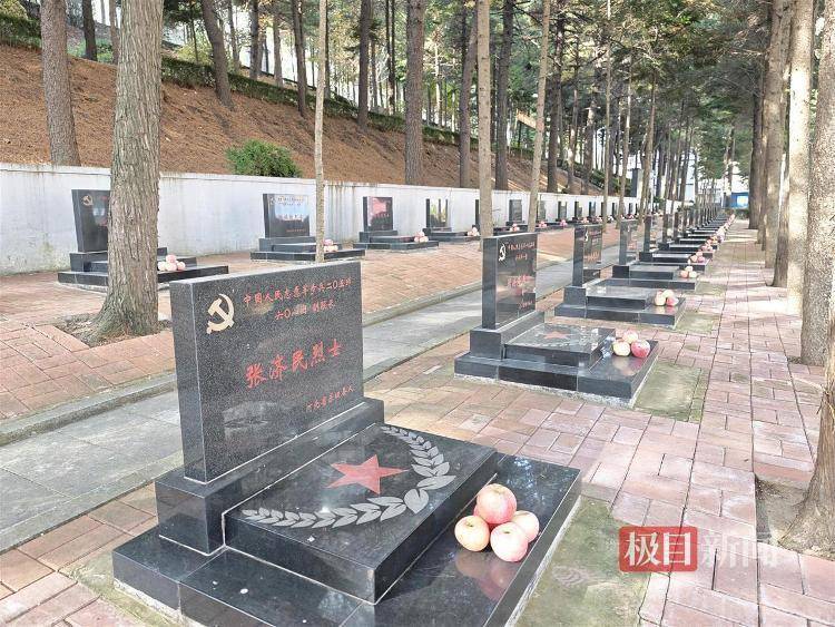 皇冠信用盘登3代理注册_泪目皇冠信用盘登3代理注册！沈阳男子带1650个苹果到丹东抗美援朝烈士陵园